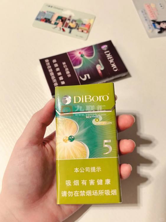 迪宝路(哈密瓜双爆珠)相册