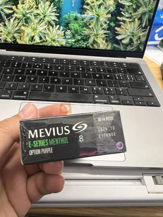 梅比乌斯(薄荷蓝莓爆珠8mg日版)相册