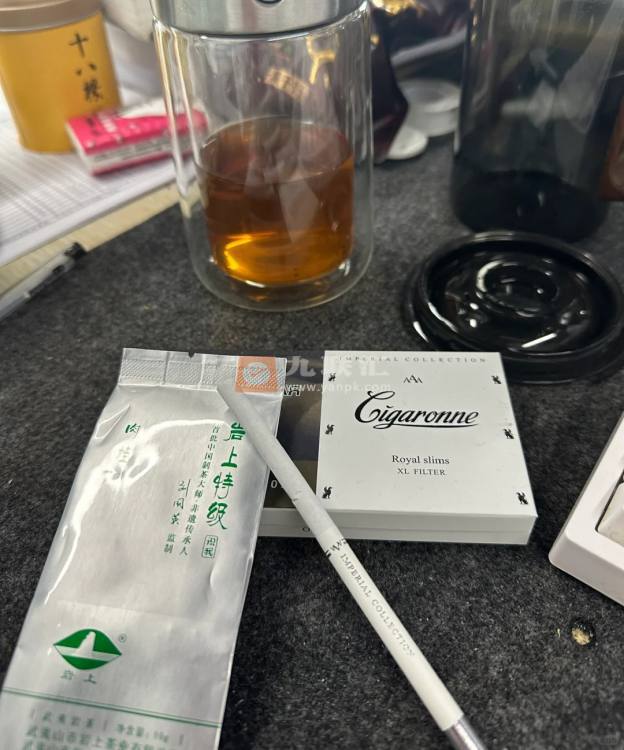 卡比龙(硬白皇家细支俄罗斯版)相册