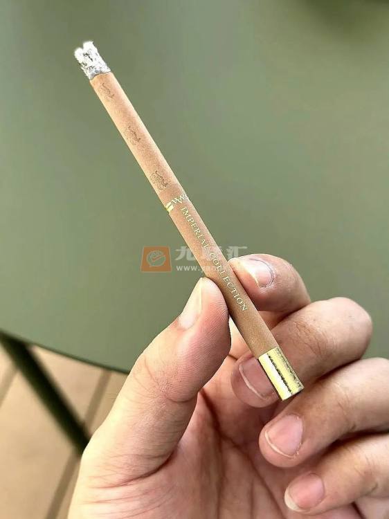 卡比龙(总裁棕色亚太版)相册