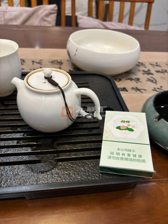 荷花绿水青山相册
